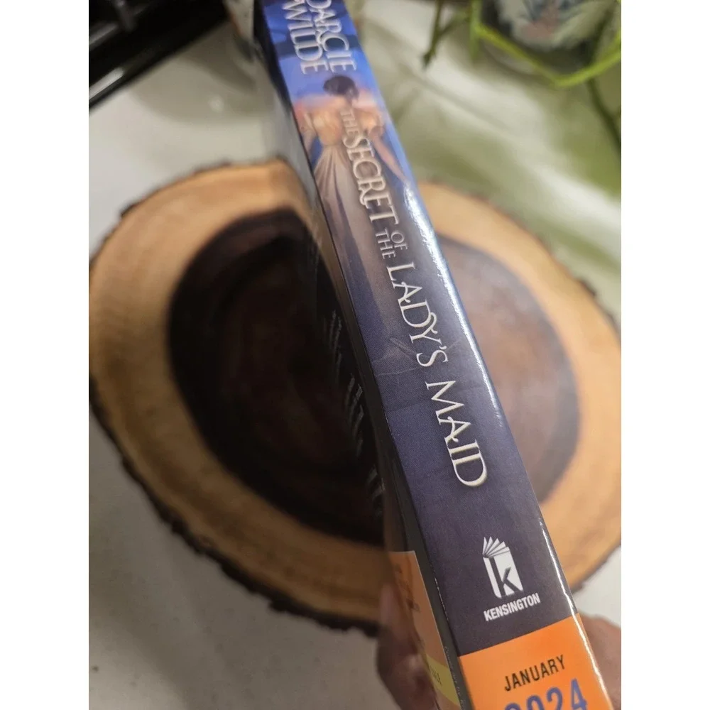 The Secret of the Lady's Maid by Darcie‎ Wilde: New
